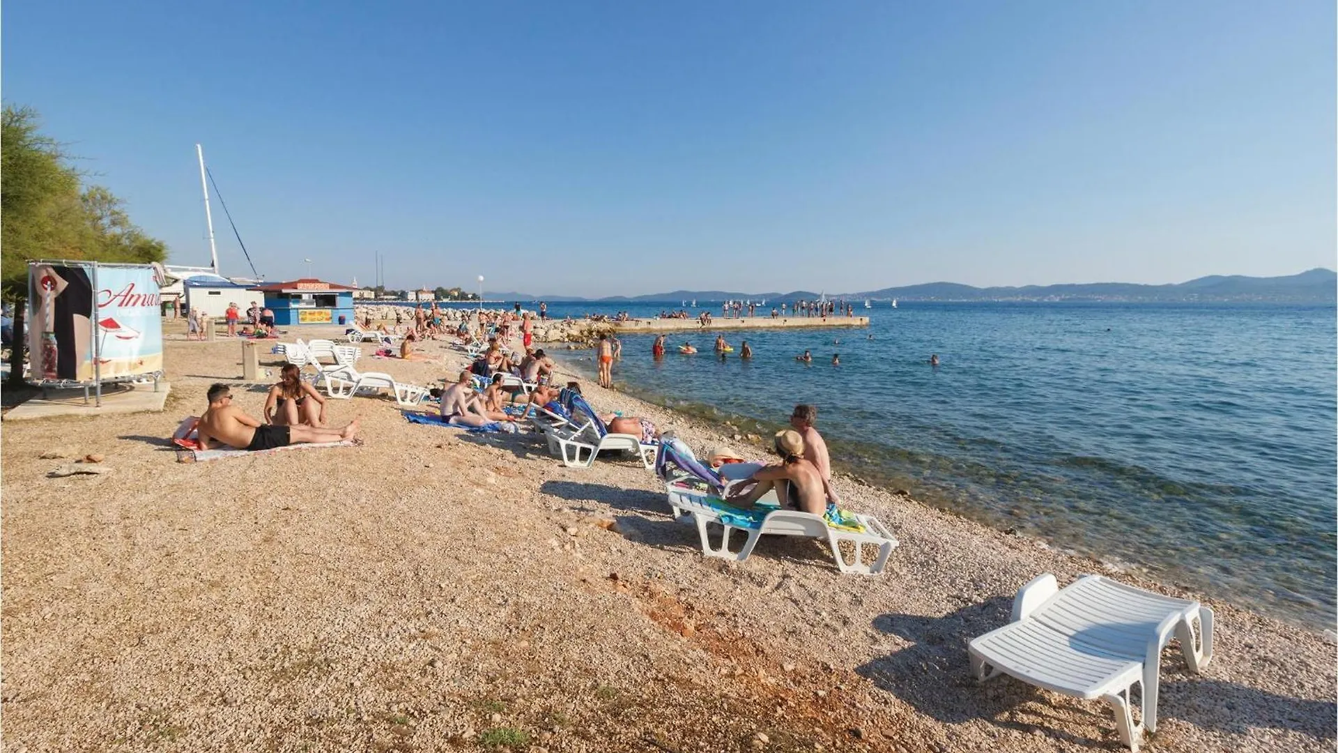 2 Bedroom Beautiful Apartment In Zadar